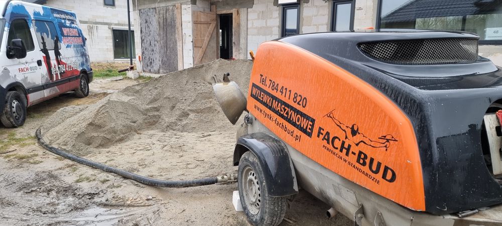 Wylewki maszynowe-mixokretem ,posadzki,docieplanie stropów