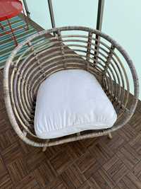 Fotel Ikea Buskbo rattanowy rattan z poduszką