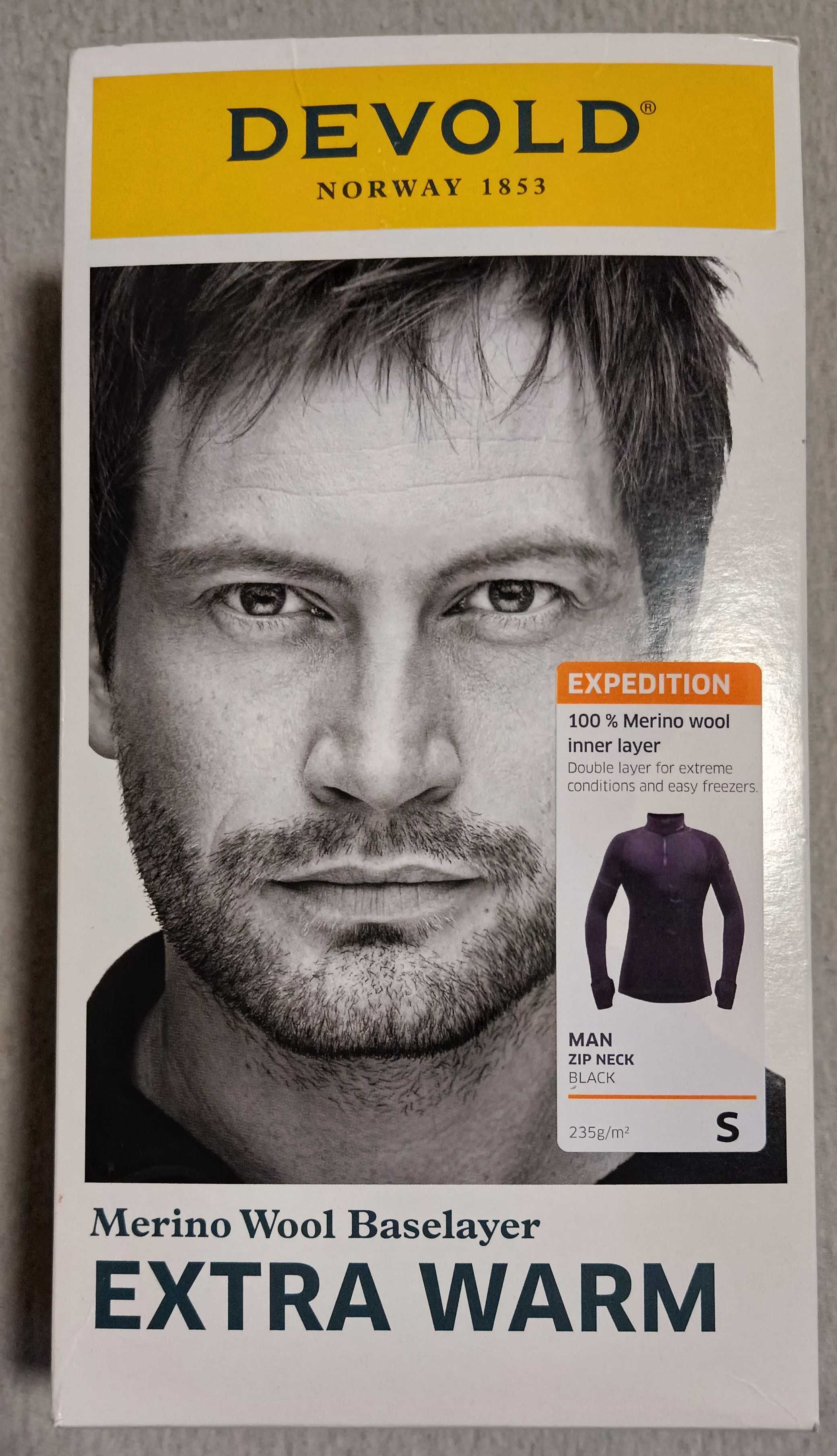 Koszulka Devold Expedition Merino 235 Zip Neck Man S black nowa