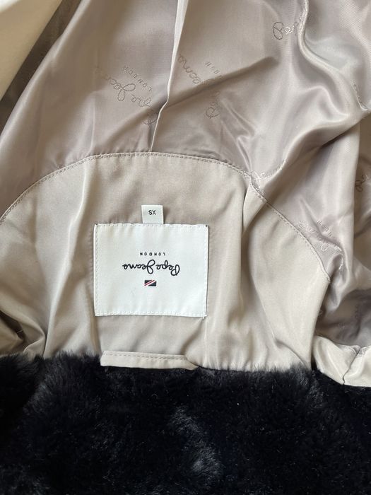 Płaszcz puchowy Pepe Jeans r. XS