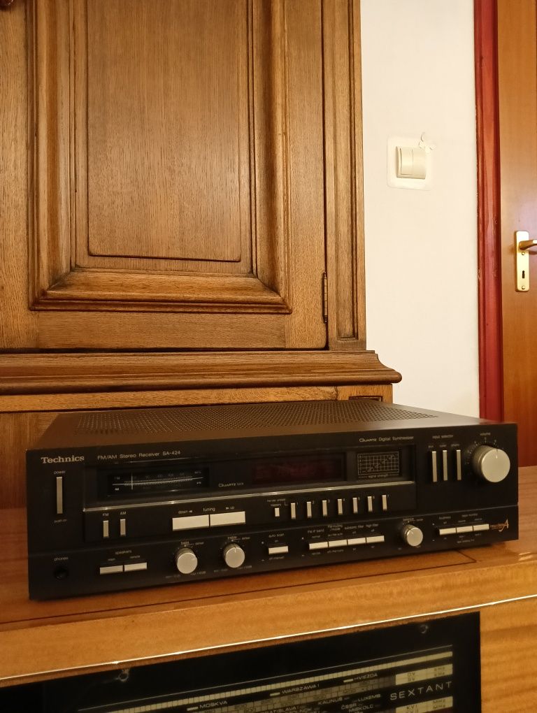 Amplituner Technics SA-424