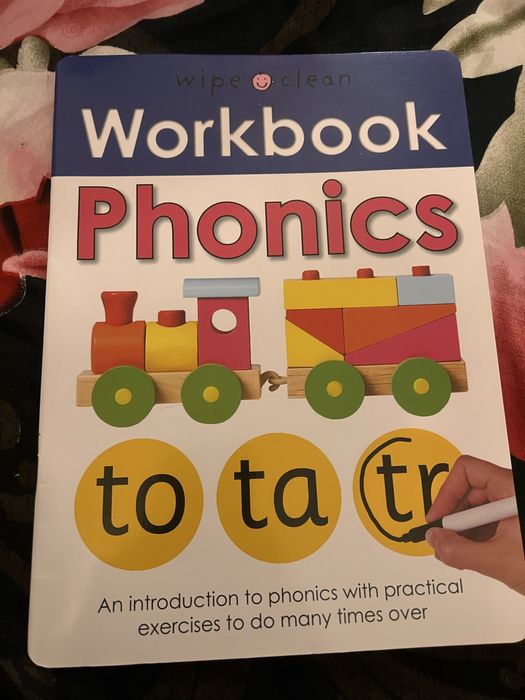 Workbook phonics, книга англійською мовою
