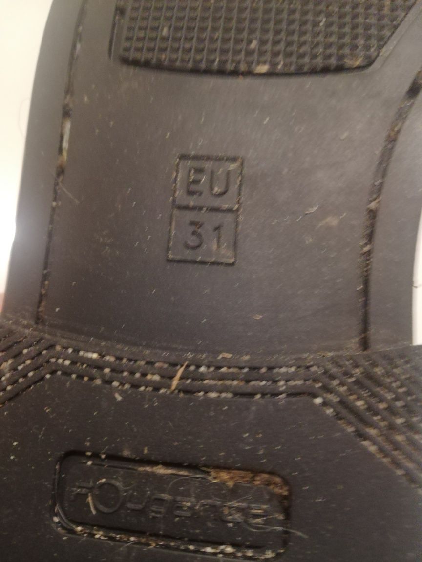 Buty  jeździeckie na konia fouganza 31 skorzane