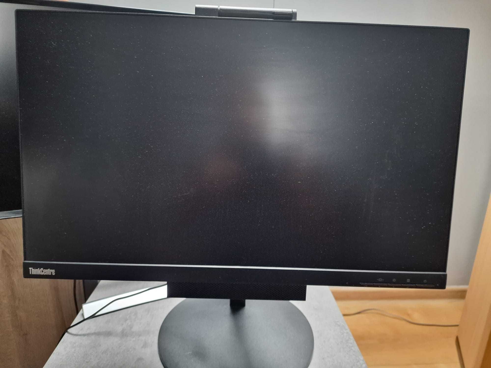 Monitor Lenovo TIO 24 Gen 3 ze stacją roboczą Lenovo ThinkCentre M715q