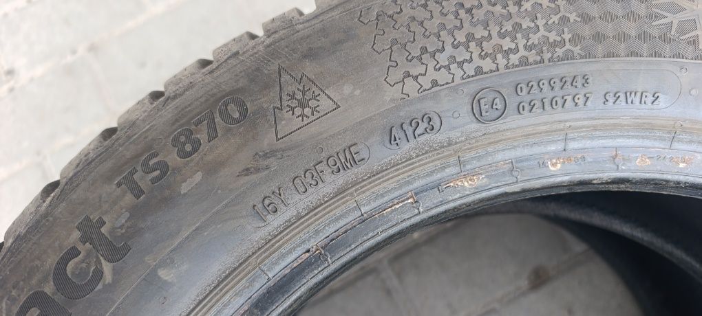 Резина 205/55 R16 Continental