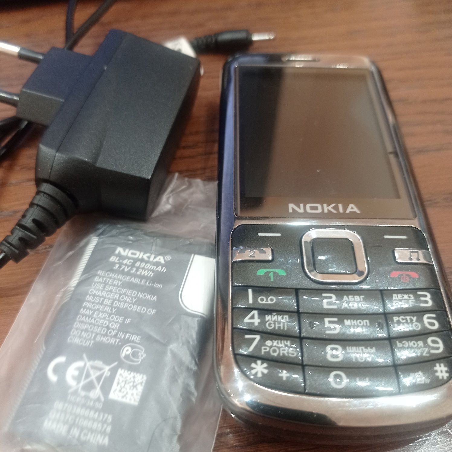 Телефон Nokiа кнопковий