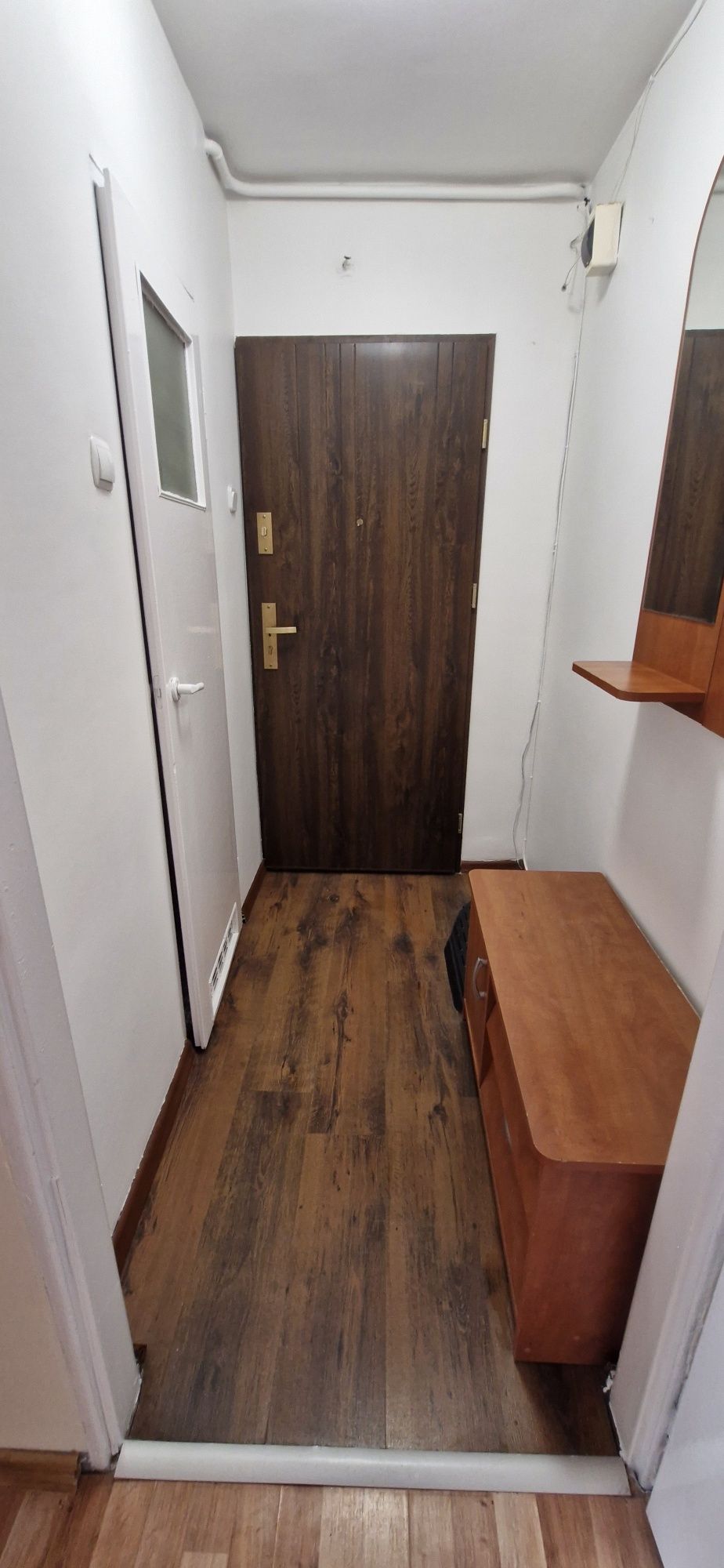 Sprzedam mieszkanie w bloku 2 piętro 2 pokoje 45m2 po remoncie
