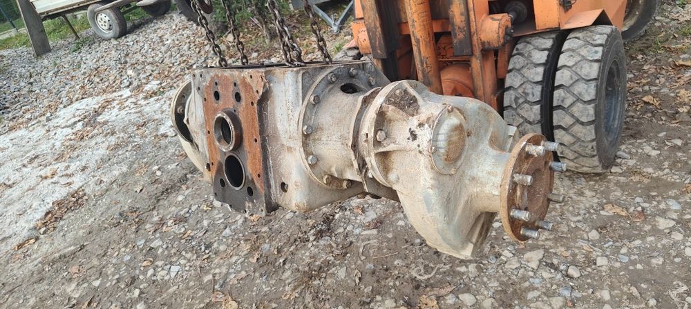 Tylny most kompletny zwolnice mechanizm różnicowy 1985 rok URSUS C360