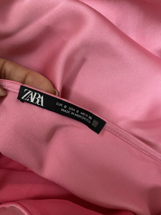 Vestido zara em cetim