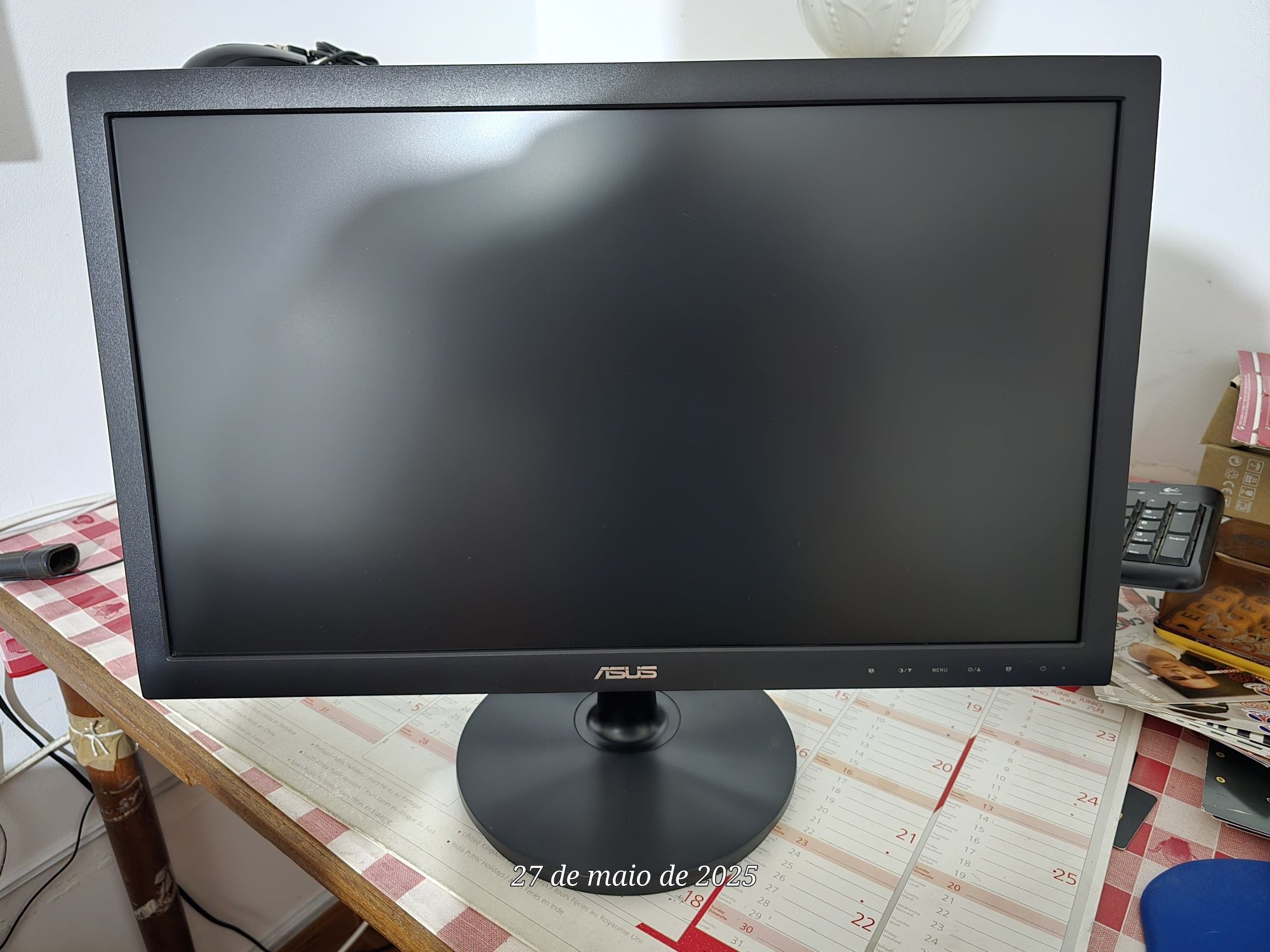 Vende computador ASUS de 2012