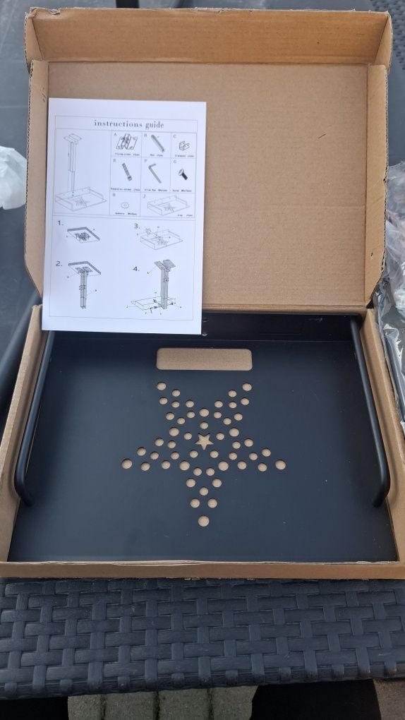 Stojak  na projektor z taca