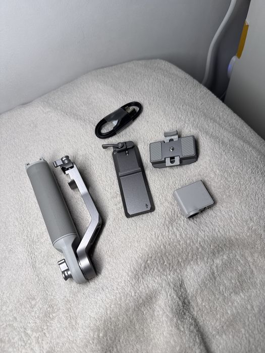 Dji Rs4 mini creator combo com seguro 3 anos já pago ( inclue roubo)