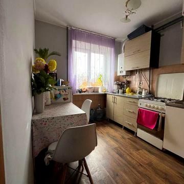 1-но кімнатна квартира в центрі міста