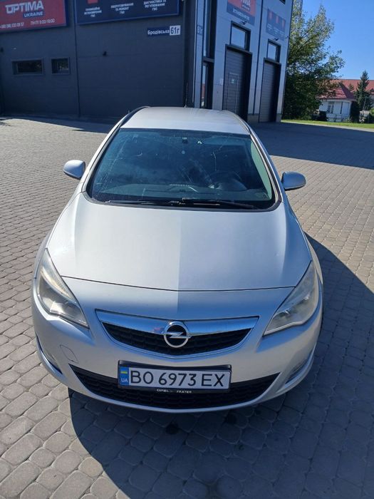 Продам Опель астраJ 1.7cdtі