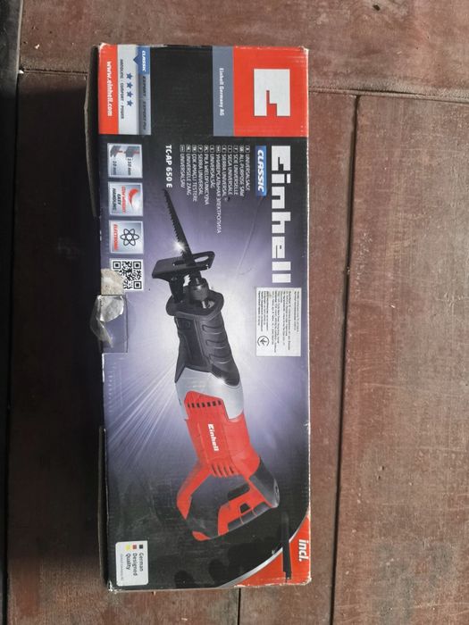 Шабельна пила Einhell TC-AP 650 
Цей інструмент призначений для різ