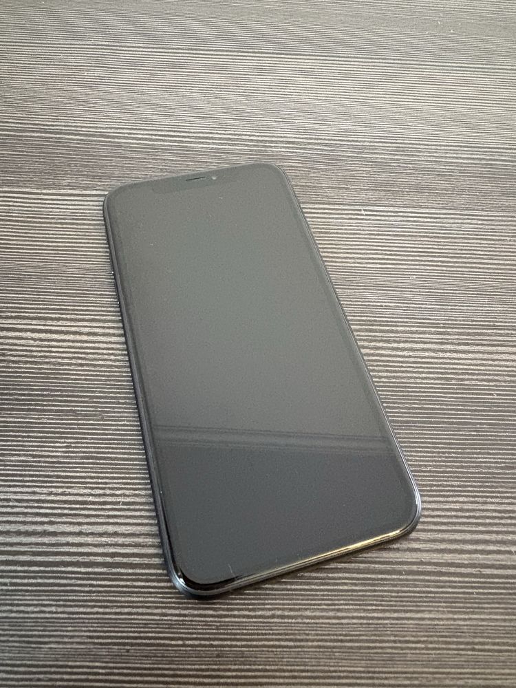 iphone XR 64gb  Neverlok комплект