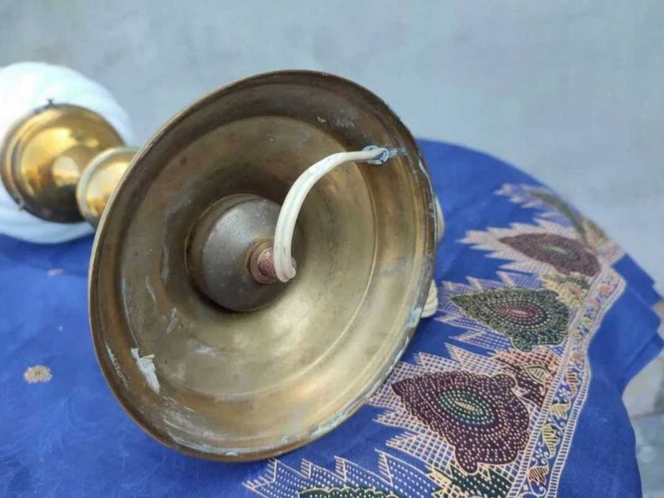 Art deco,mosiężna lampka wys.43,5 cm.