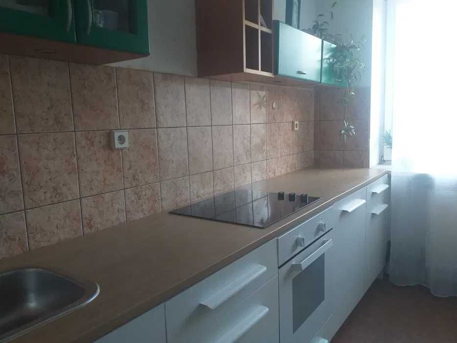 Pokój jednoosobowy od stycznia/Single room for a female from January