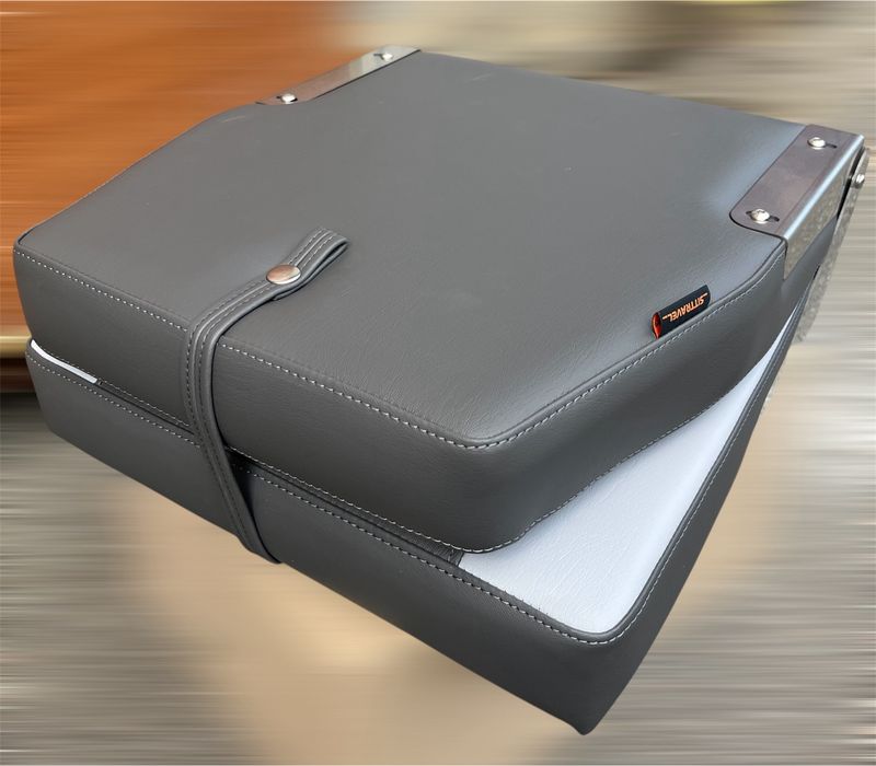 Крісло складне,поворотне для човна ПВХ,катера(морський вініл)