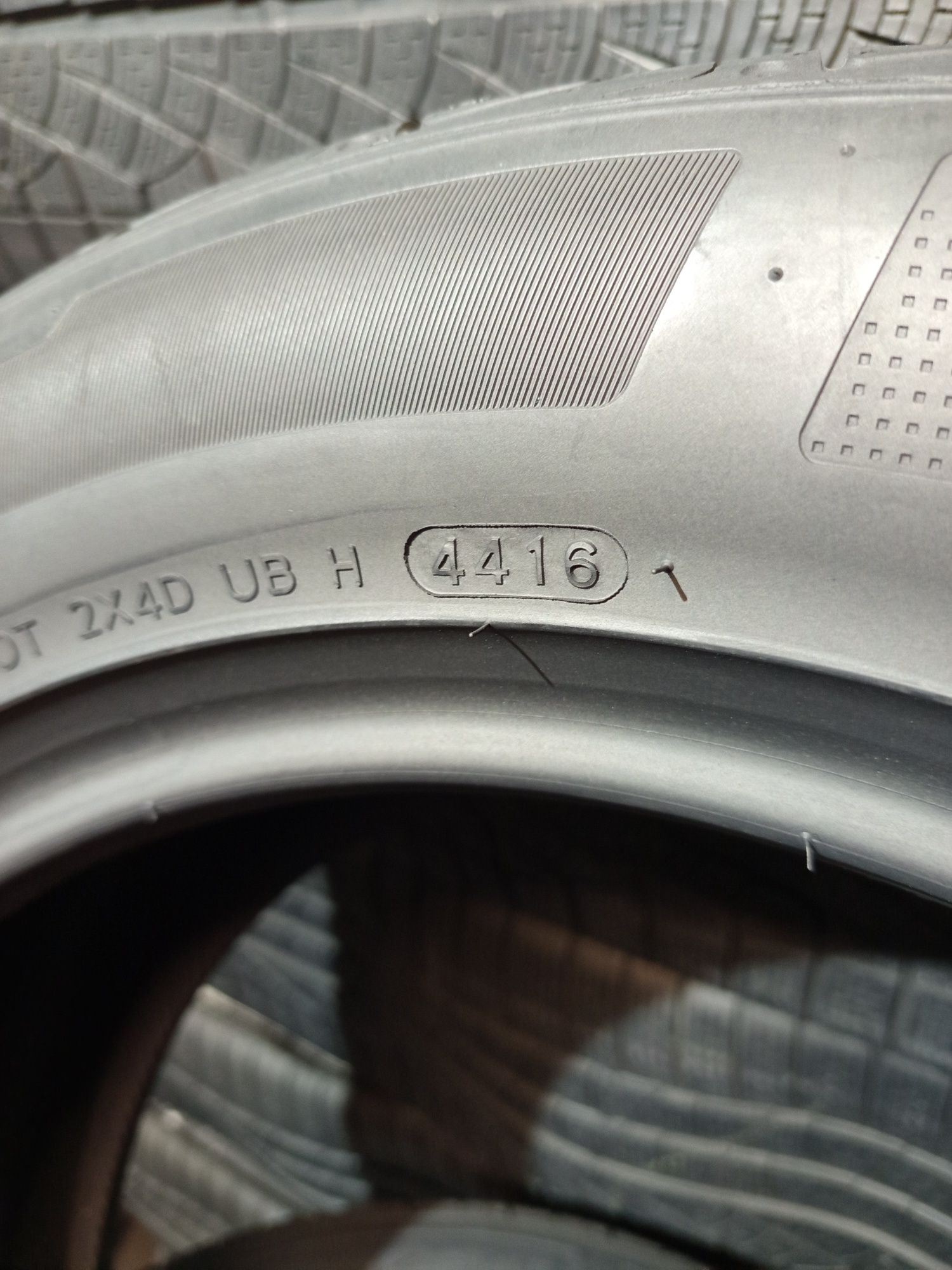 235/55R18 Hankook Ventus S1 Evo2 SUV