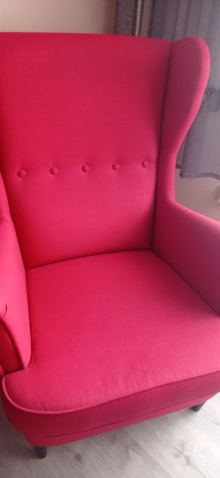 Zestaw 2 fotele IKEA Strandmon, fotel szary i czerwony, kanapa szara