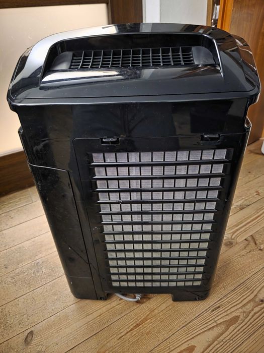 Oczyszczacz i nawilżacz powietrza Sharp KC-A40EUB