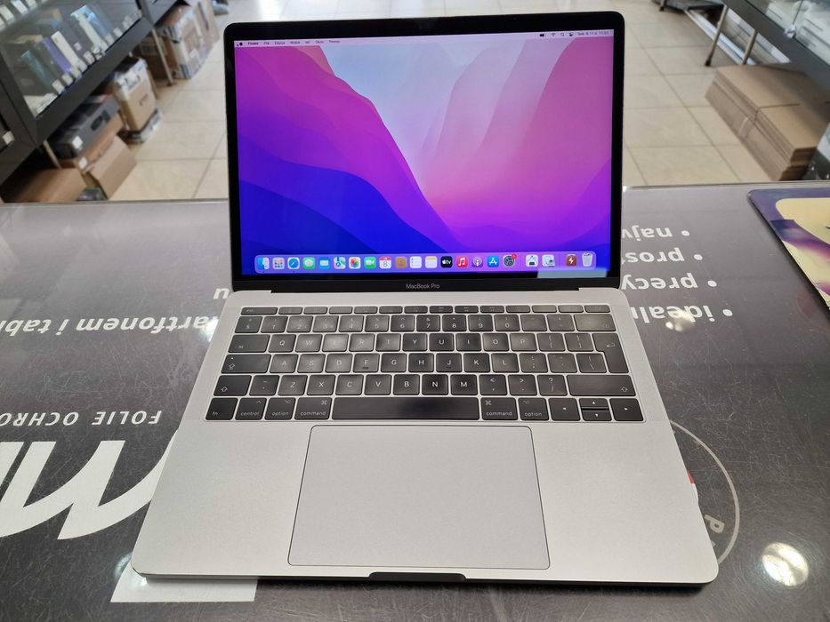 Macbook PRO 13 2017/ i5 2.30 GHZ/ 8GB/ 256GB/ czytaj uważnie opis