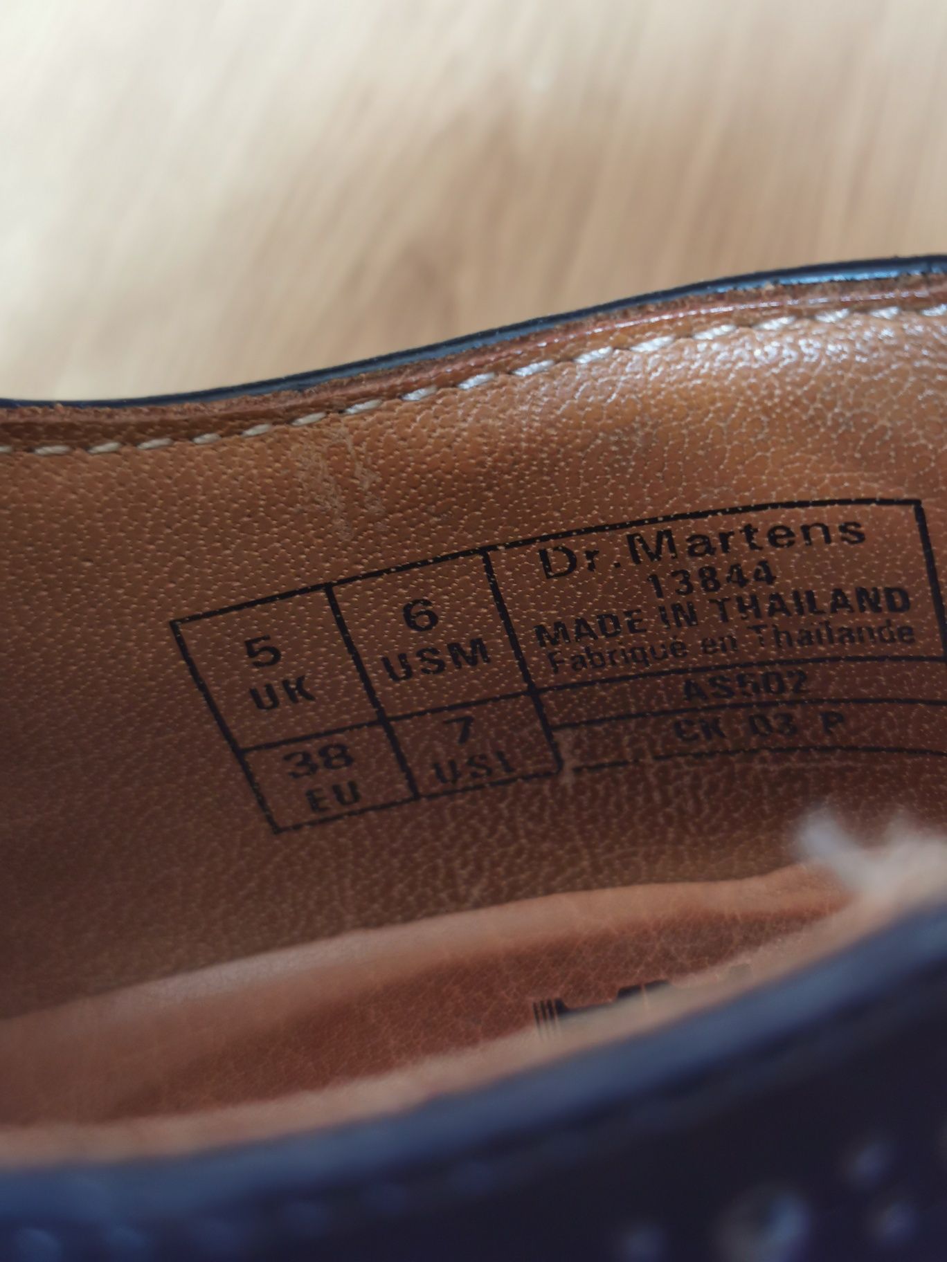 Dr. Martens Brogues