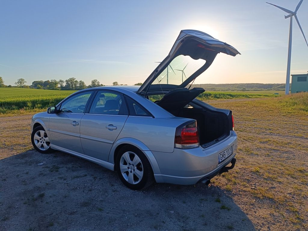 Opel Vectra C GTC 2,2benzyna, dobry stan,hatchback