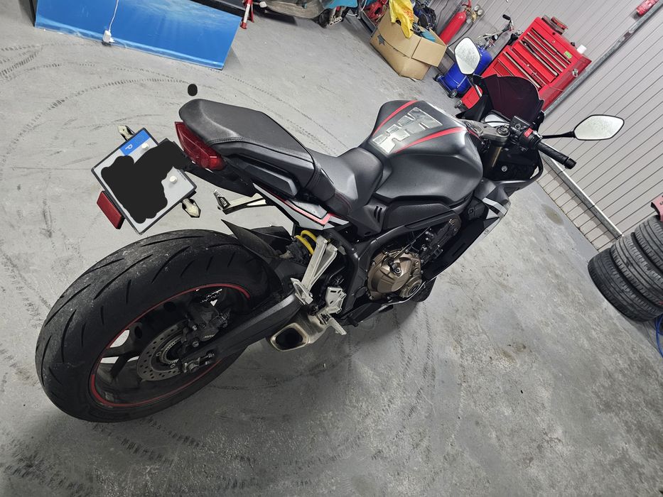 Honda cbr 650R  impecavel