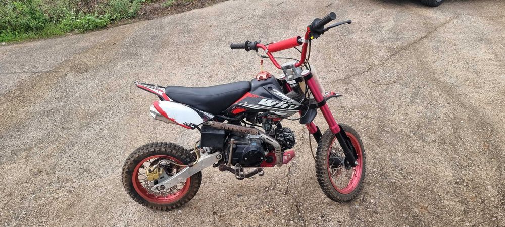 Pitbike 125cm3 com banco restaurado