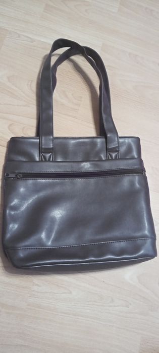 Fioletowa śliwkowa torebka