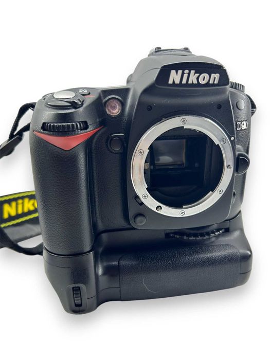 aparat Lustrzanka NIKON D90 body