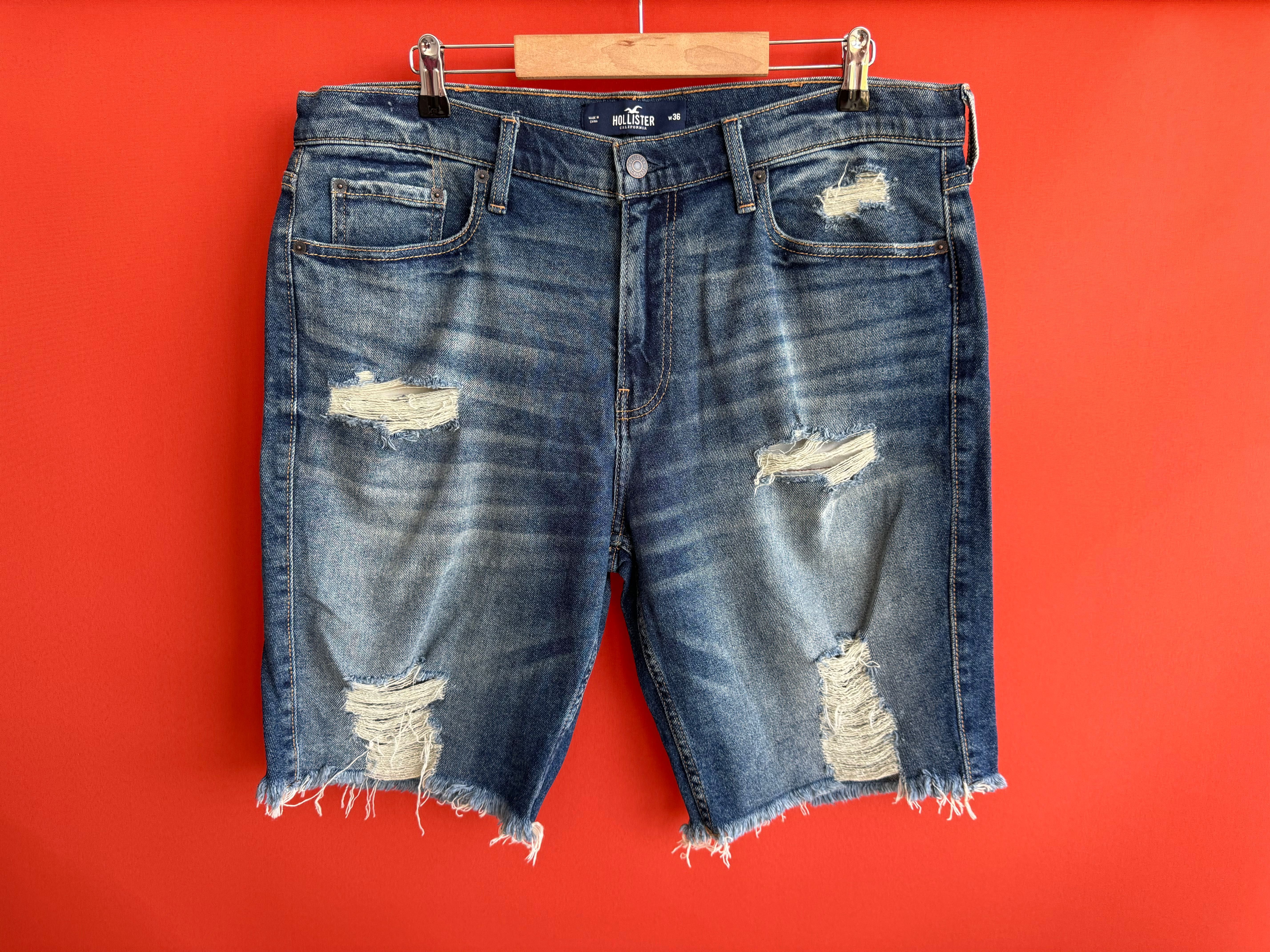 Hollister оригинал мужские джинсовые шорты размер 36 Б У