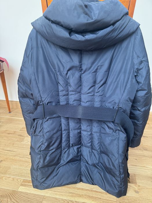 Monnari granatowy plaszcz puchowy rozmiar 44