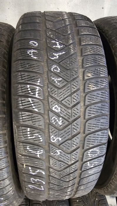 235/65R17  Pirelli Scorpion Winter Zima