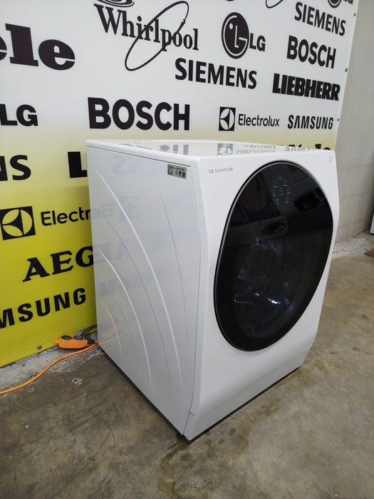 2в1 пральна машина з сушкою фірми LG, модель LSWD100E