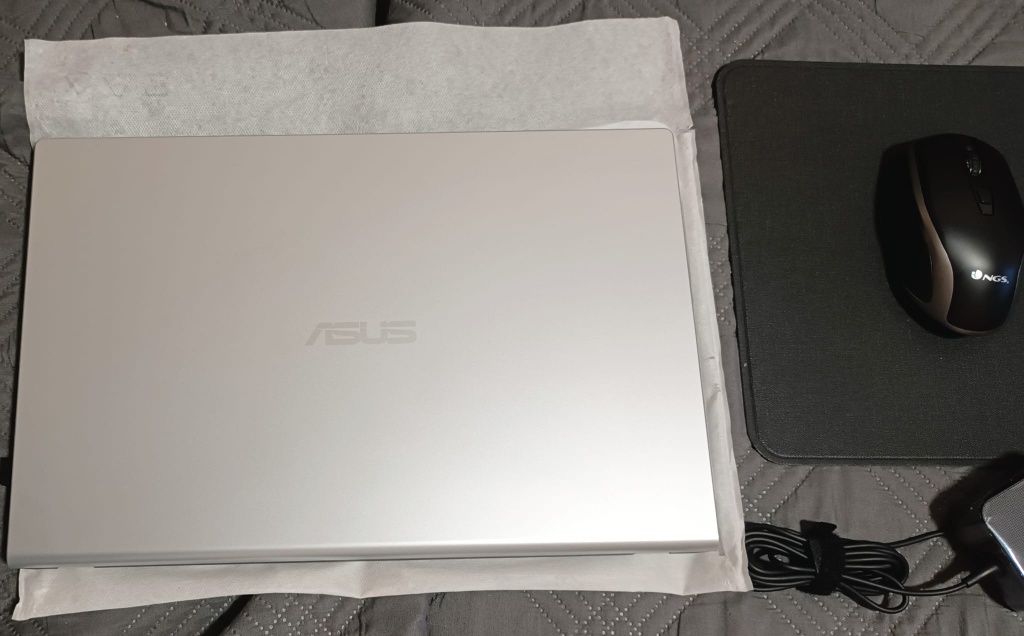 Notebook Asus Core i5