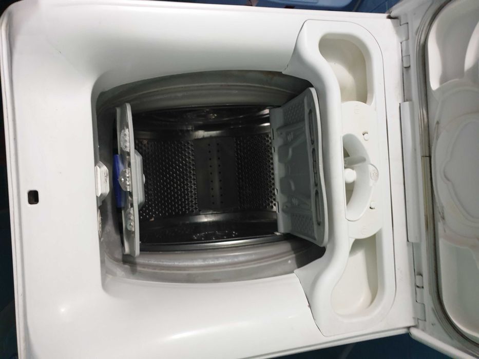 Стіральна машина ELECTROLUX