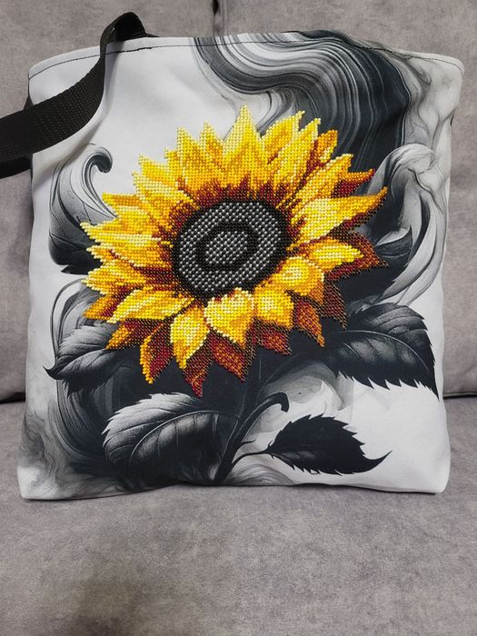 Сумка-шопер вишита бісером