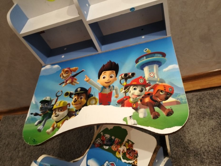 Дитяча парта з стільцем