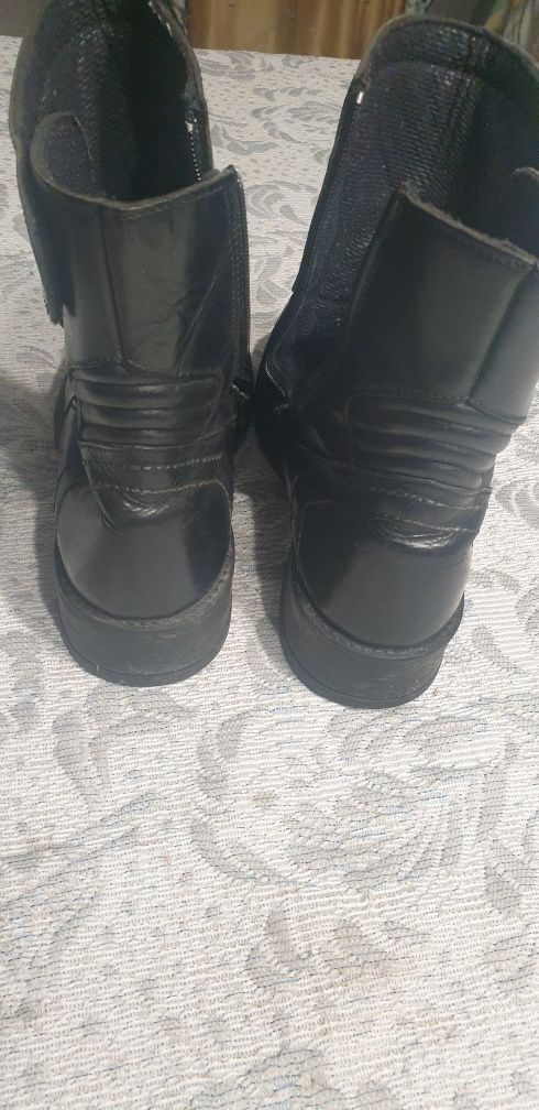 2 pares de botas para moto estrada