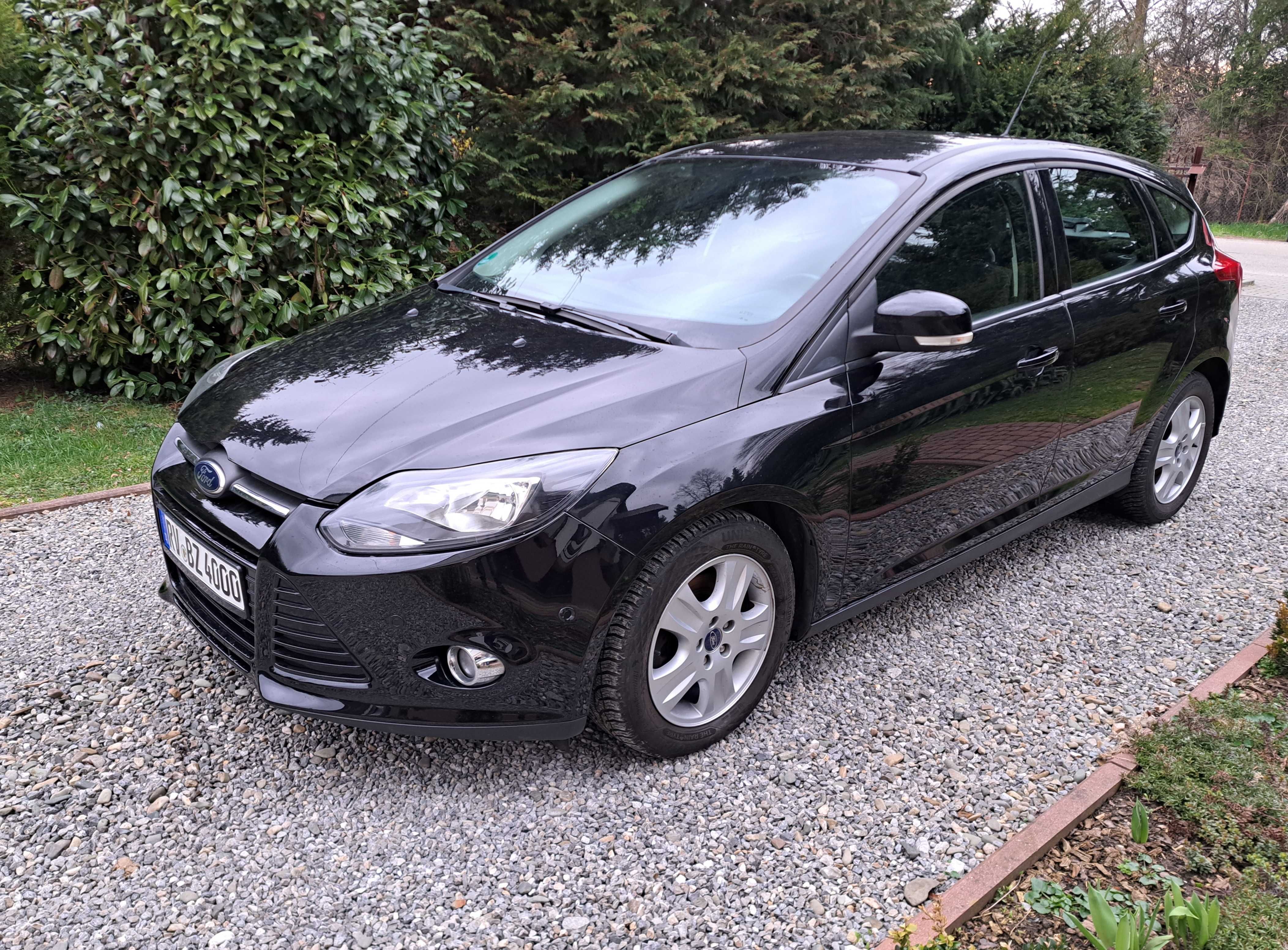 Ford Focus Mk3 III 1.6 benzyna hb