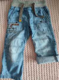 2 szt Spodnie jeansowe chłopięce rozmiar 98-104 cm