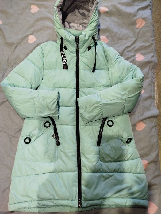 Тепла куртка 50р