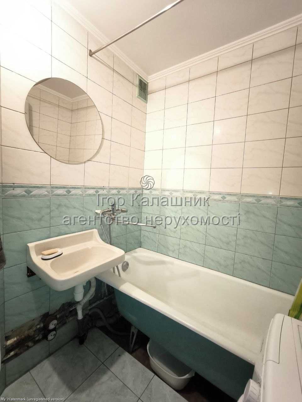 Продаж 3 кімн квартири вул Вербицького, 8А метро Харківська 15хв.пішки