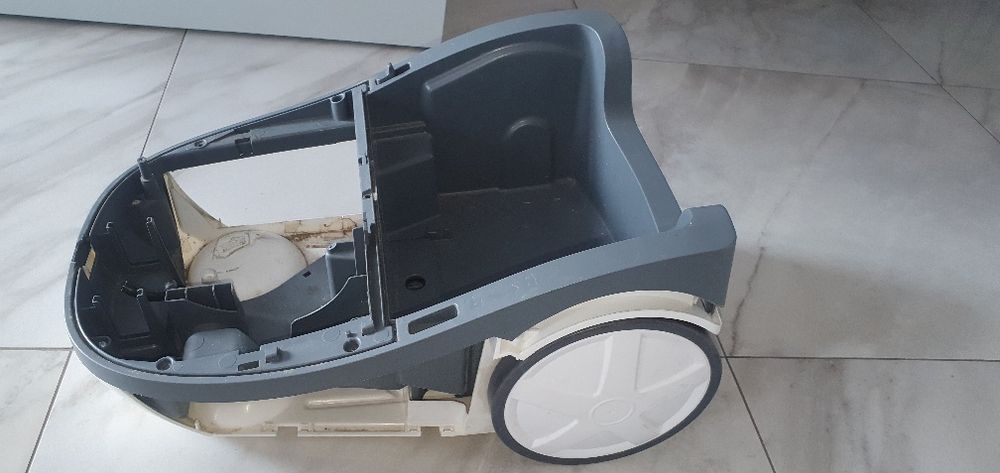 Zelmer 1600 запчасти корпуса