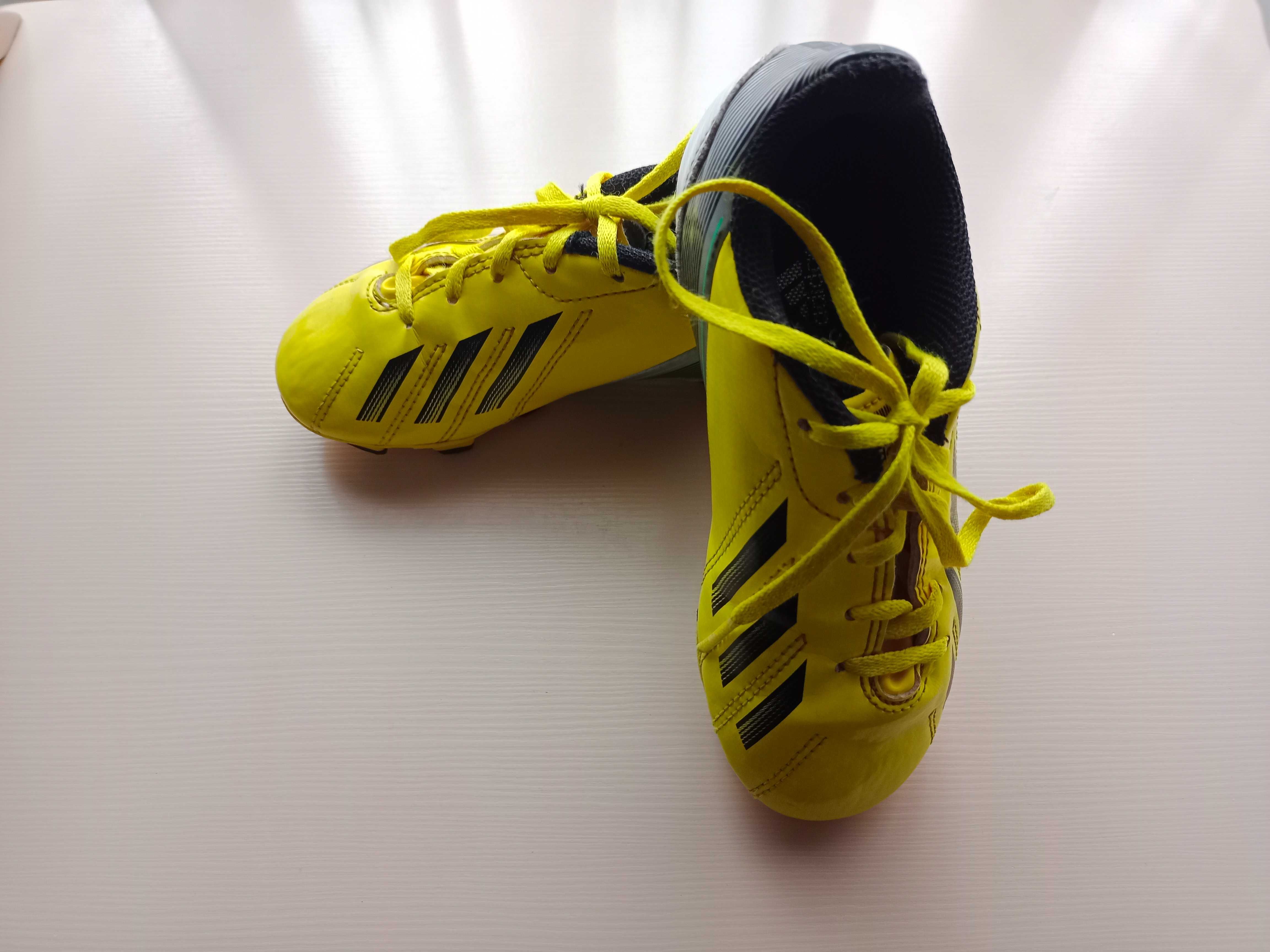 взуття дитяче футбольне бутси детские бутсы ADIDAS F5 TRX FG