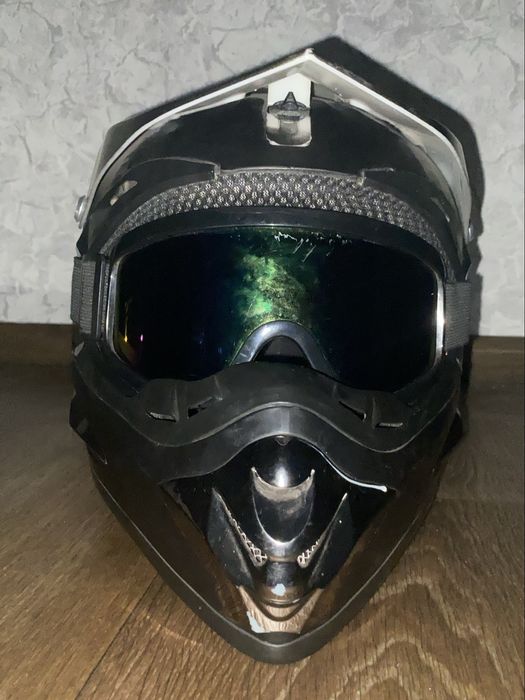 продам!!! шлем эндуро м