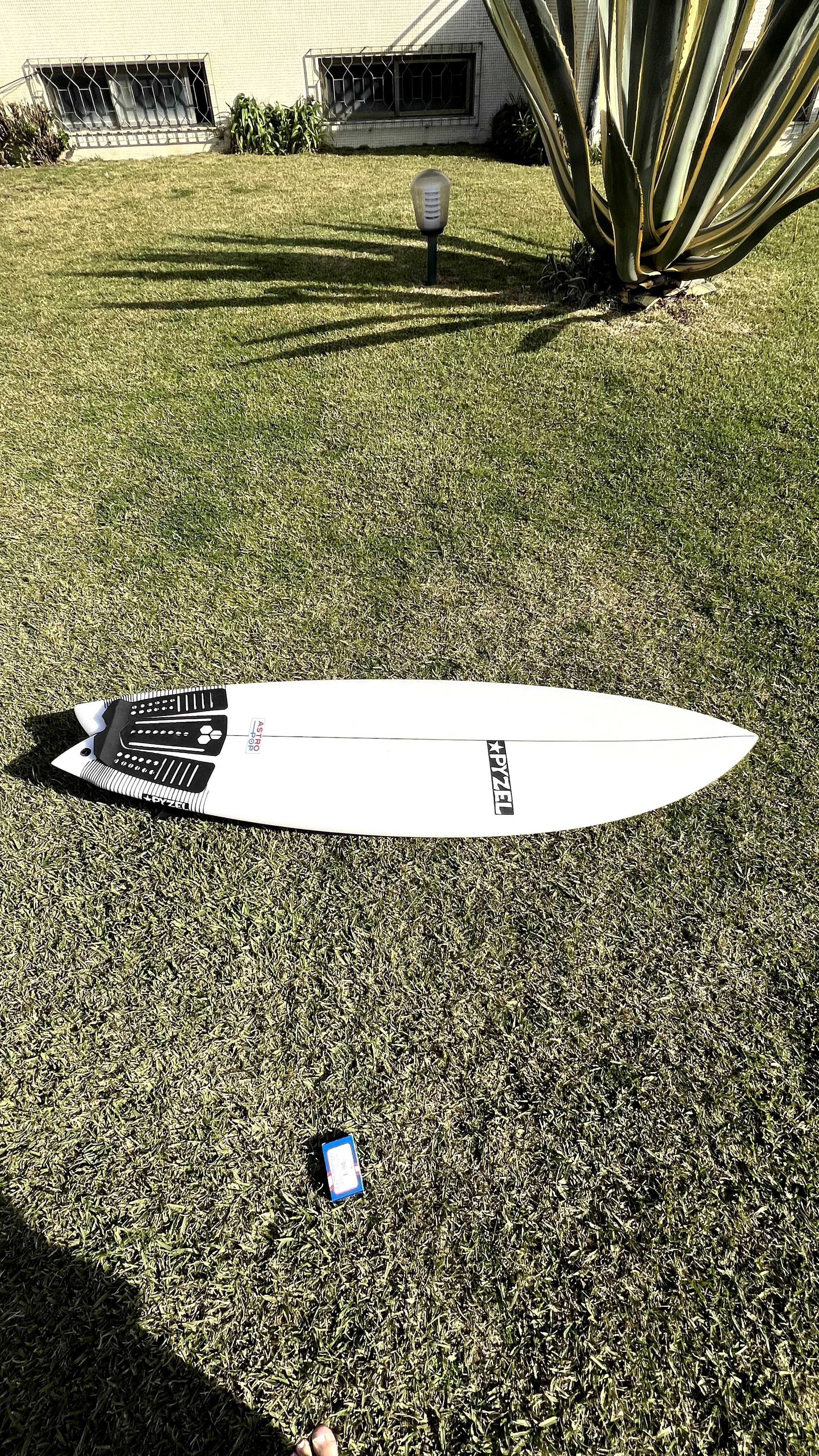 Prancha de Surf Pyzel - Astro Pop, 5' 11''